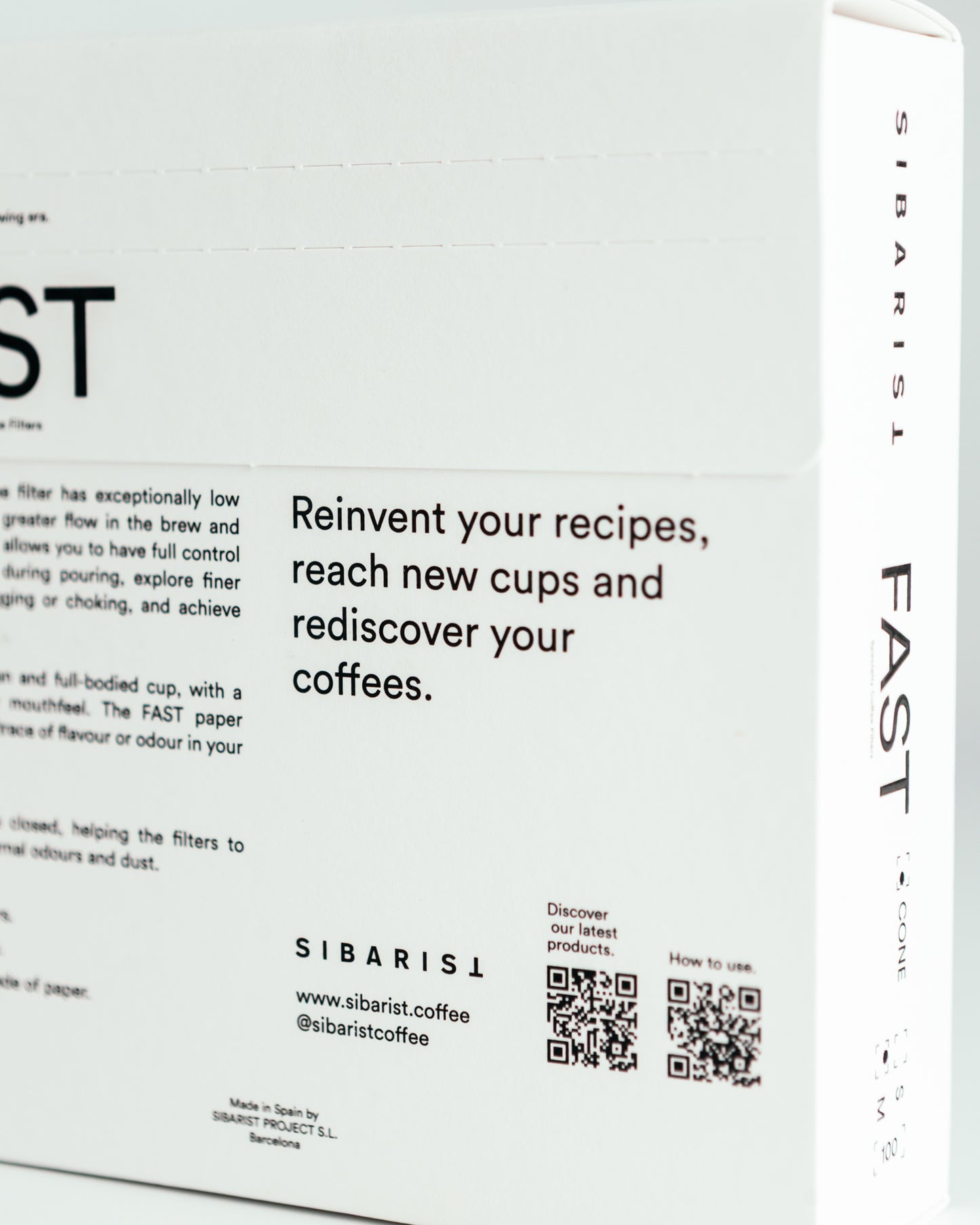 Sibarist coffee filter packaging with text and branding